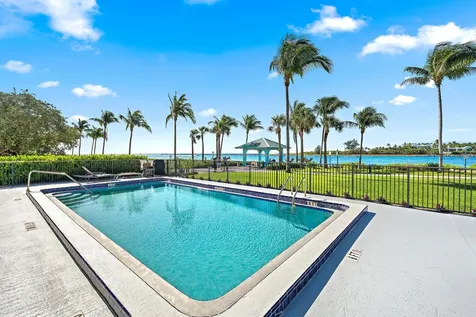 300 Inlet Way Palm Beach Shores FL 33404