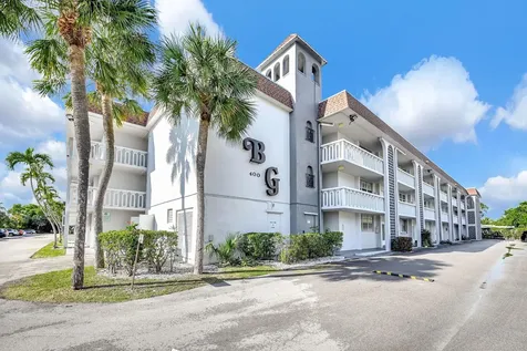 400 SE 10th Street Deerfield Beach FL 33441