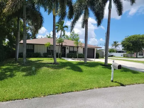 3390 Artesian Drive Lake Worth FL 33462