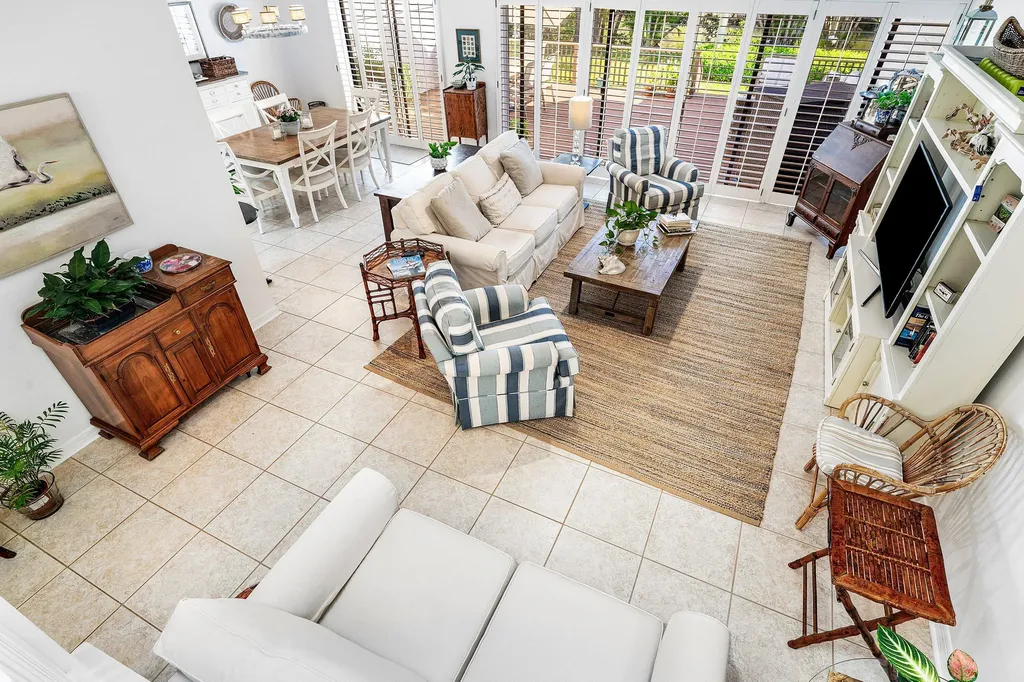5560 N Ocean Boulevard Ocean Ridge FL 33435