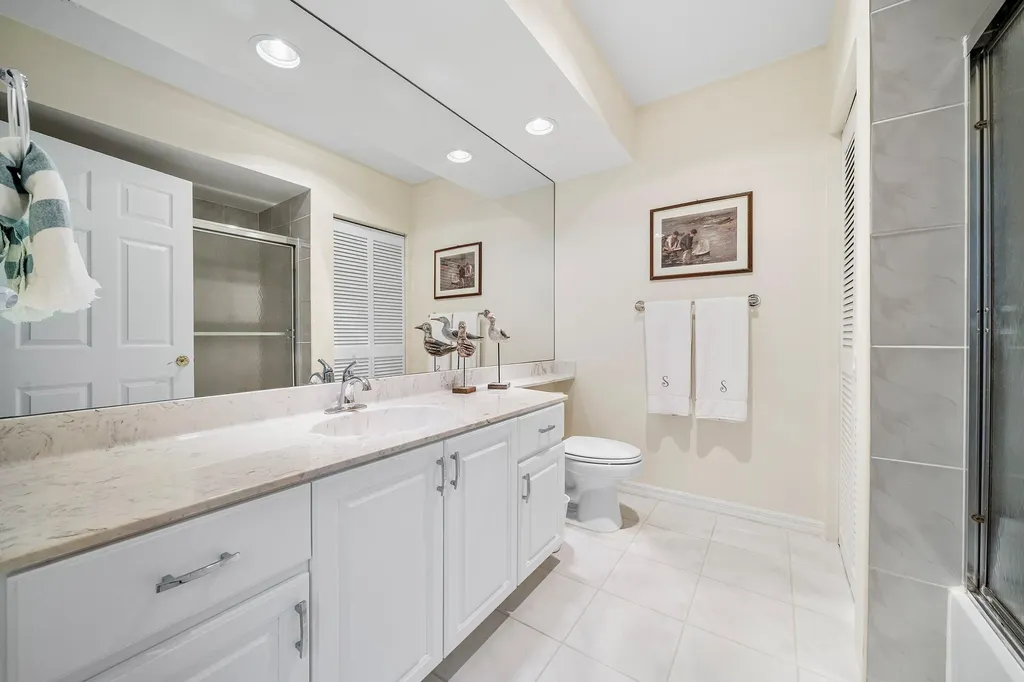 5560 N Ocean Boulevard Ocean Ridge FL 33435