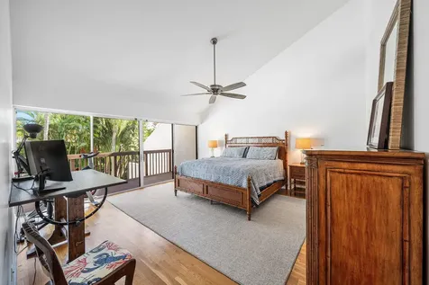 5560 N Ocean Boulevard Ocean Ridge FL 33435