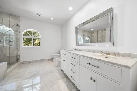 5560 N Ocean Boulevard Ocean Ridge FL 33435