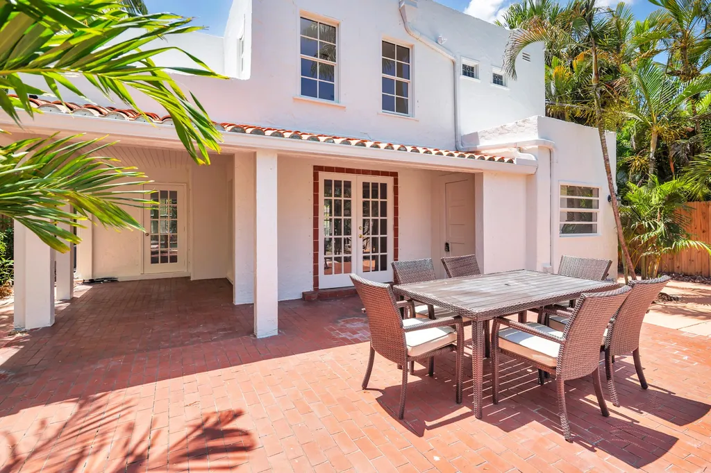 525 35th Street West Palm Beach FL 33407
