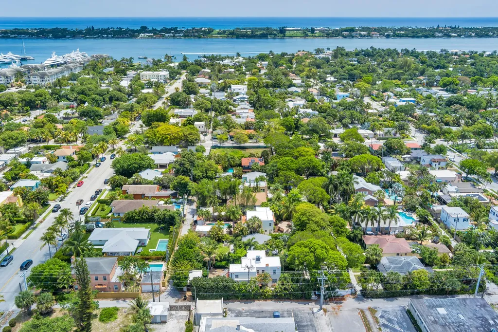 525 35th Street West Palm Beach FL 33407