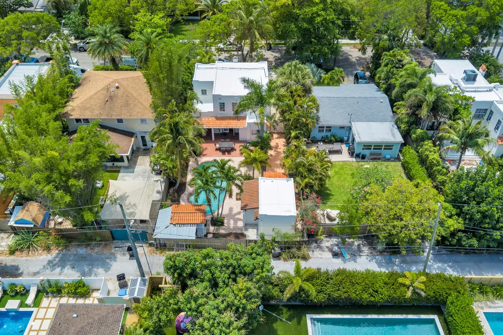 525 35th Street West Palm Beach FL 33407