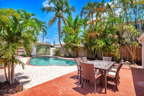 525 35th Street West Palm Beach FL 33407