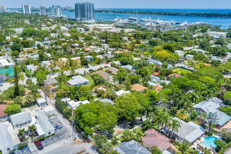 525 35th Street West Palm Beach FL 33407