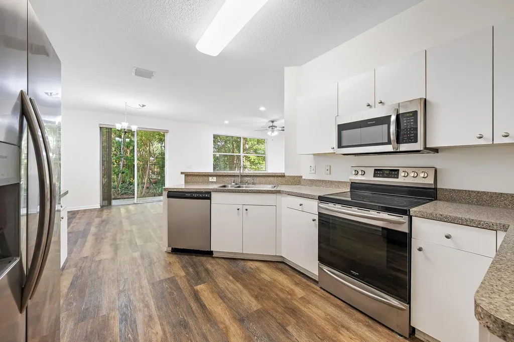 9091 Villa Palma Lane Palm Beach Gardens FL 33418