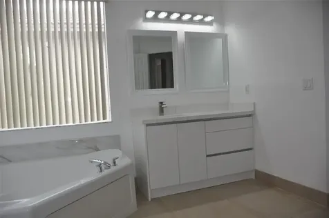 19496 S Whitewater Avenue Weston FL 33332