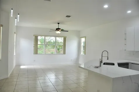 19496 S Whitewater Avenue Weston FL 33332
