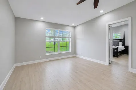 5544 Lakewood Circle S Margate FL 33063
