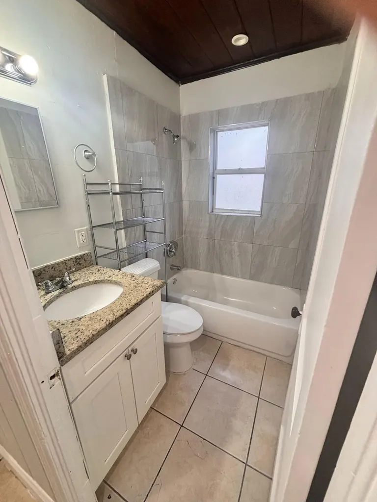817 NW 7th Street West Palm Beach FL 33401