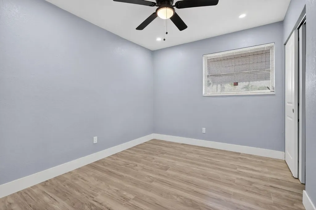 3830 SW 30th Street Hollywood FL 33023