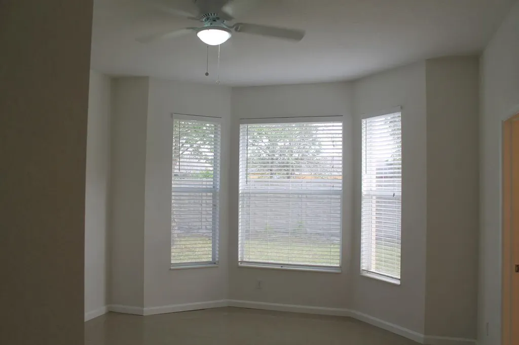 1804 SW Jamesport Drive Port St Lucie FL 34953