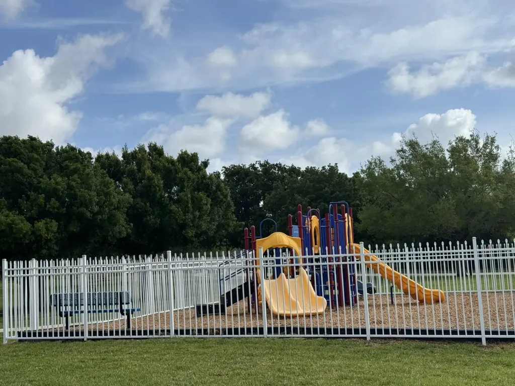 1804 SW Jamesport Drive Port St Lucie FL 34953