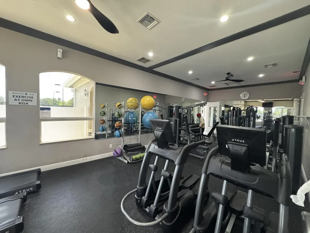 1804 SW Jamesport Drive Port St Lucie FL 34953