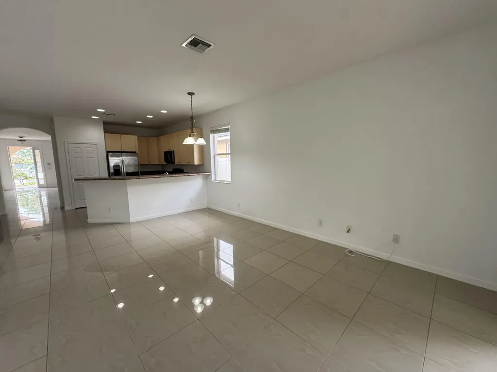 1804 SW Jamesport Drive Port St Lucie FL 34953