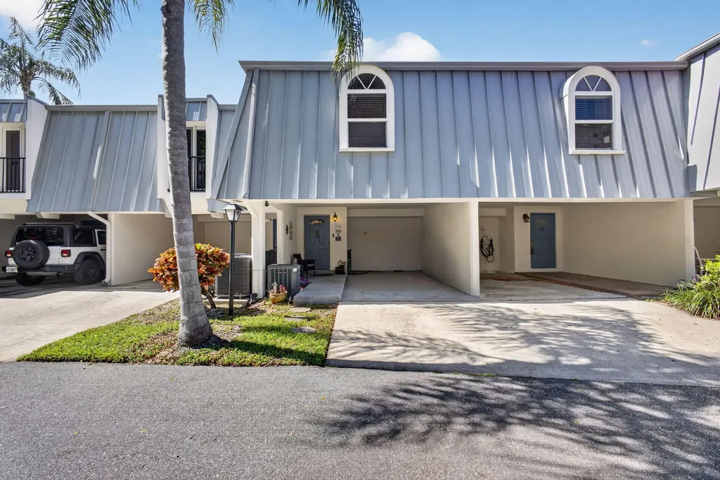 390 Golfview Road North Palm Beach FL 33408