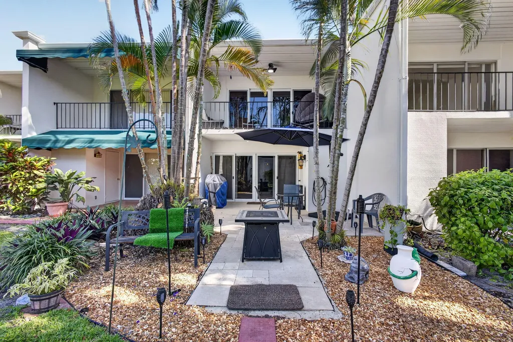 390 Golfview Road North Palm Beach FL 33408