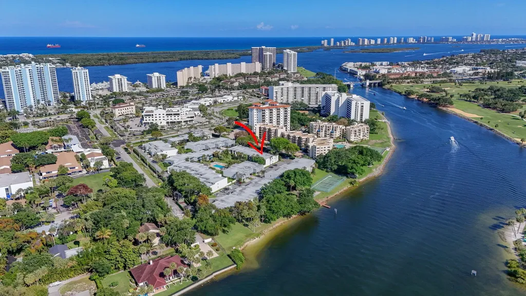 390 Golfview Road North Palm Beach FL 33408