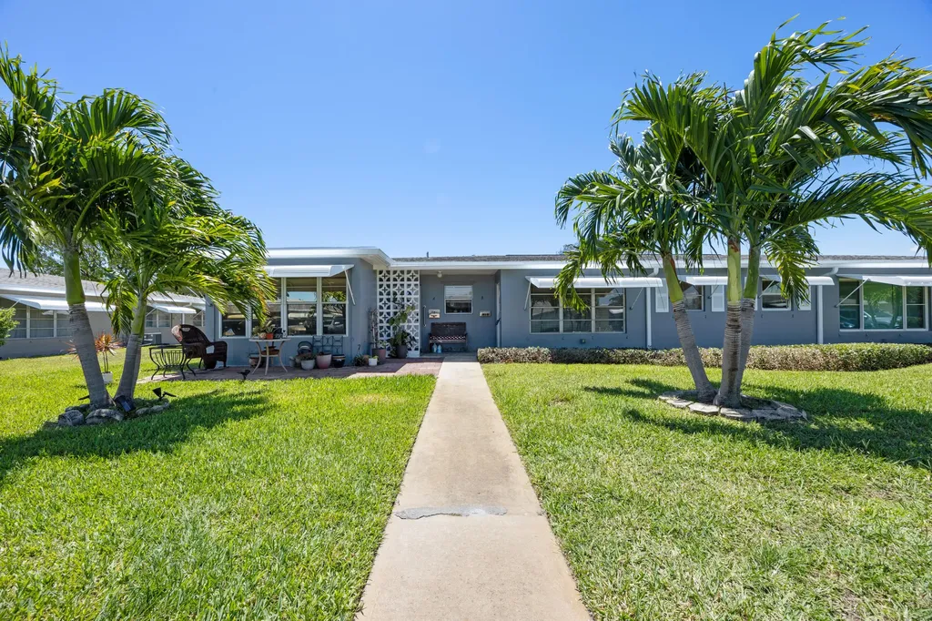 150 South Boulevard Boynton Beach FL 33435