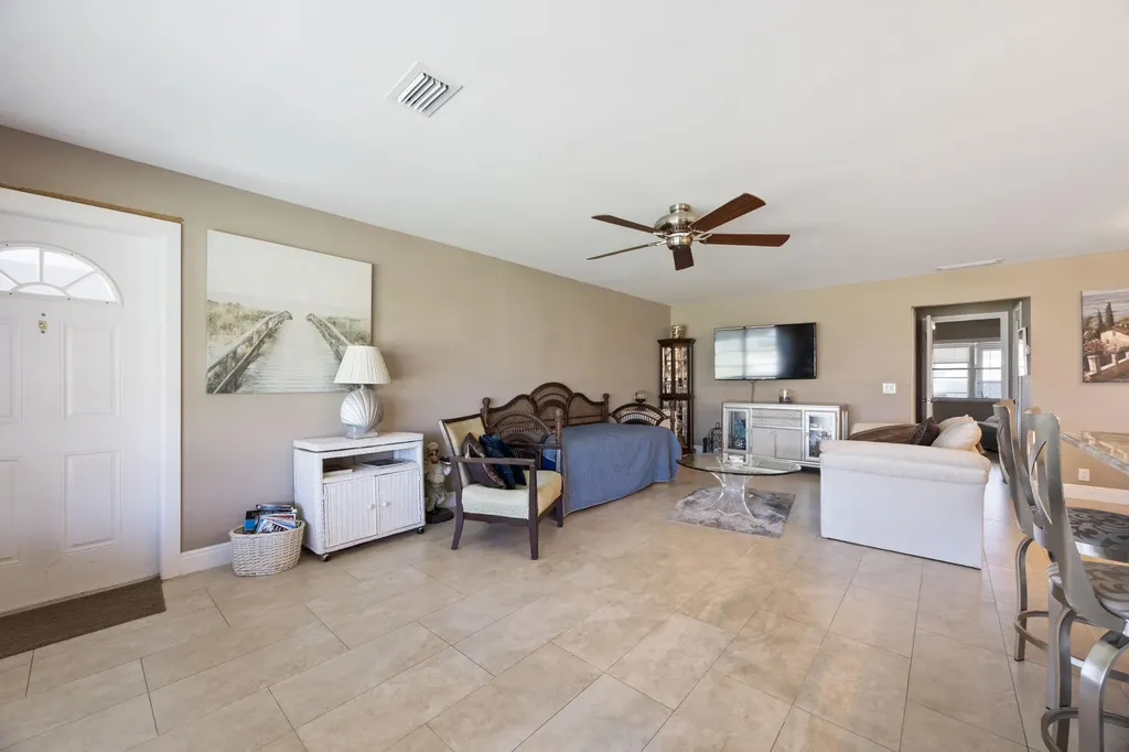 150 South Boulevard Boynton Beach FL 33435