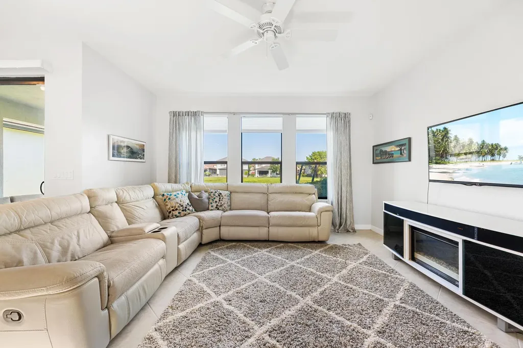 7188 Sandgrace Lane Lake Worth FL 33463