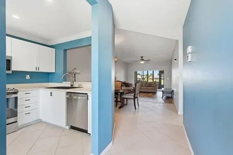 6901 SE Constitution Boulevard Hobe Sound FL 33455