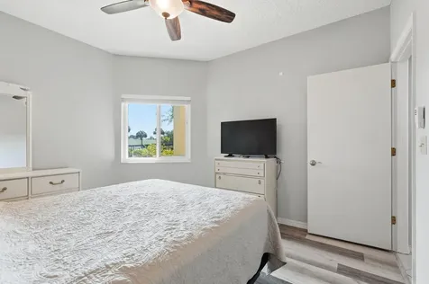 6901 SE Constitution Boulevard Hobe Sound FL 33455