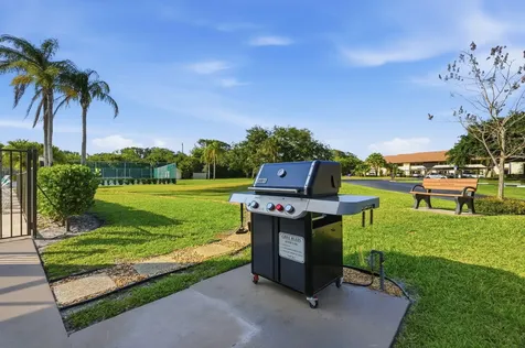 6901 SE Constitution Boulevard Hobe Sound FL 33455