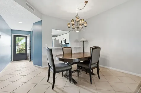 6901 SE Constitution Boulevard Hobe Sound FL 33455