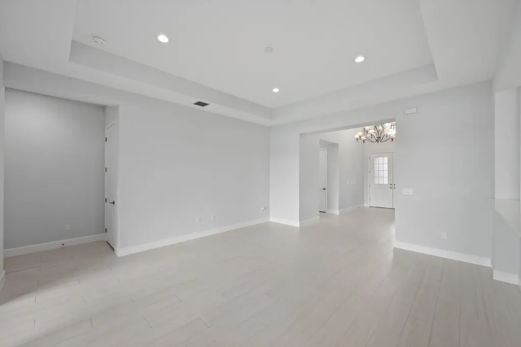15208 Goldfinch Circle Westlake FL 33470