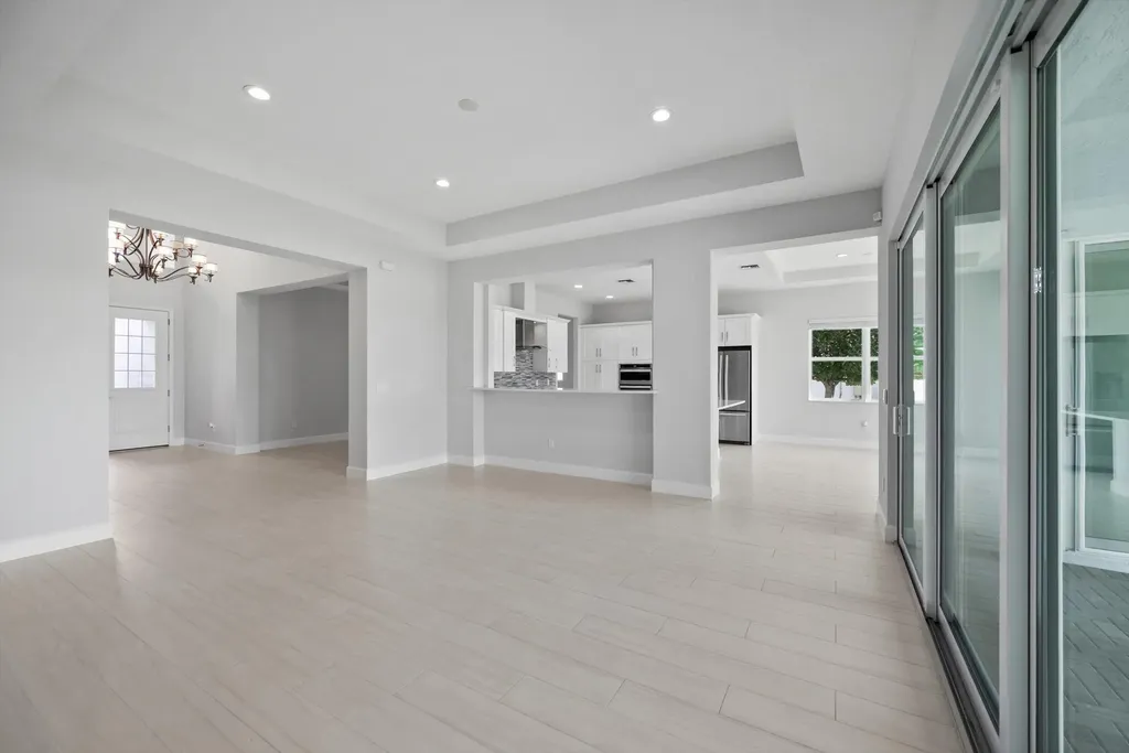 15208 Goldfinch Circle Westlake FL 33470