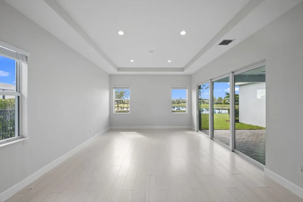 15208 Goldfinch Circle Westlake FL 33470