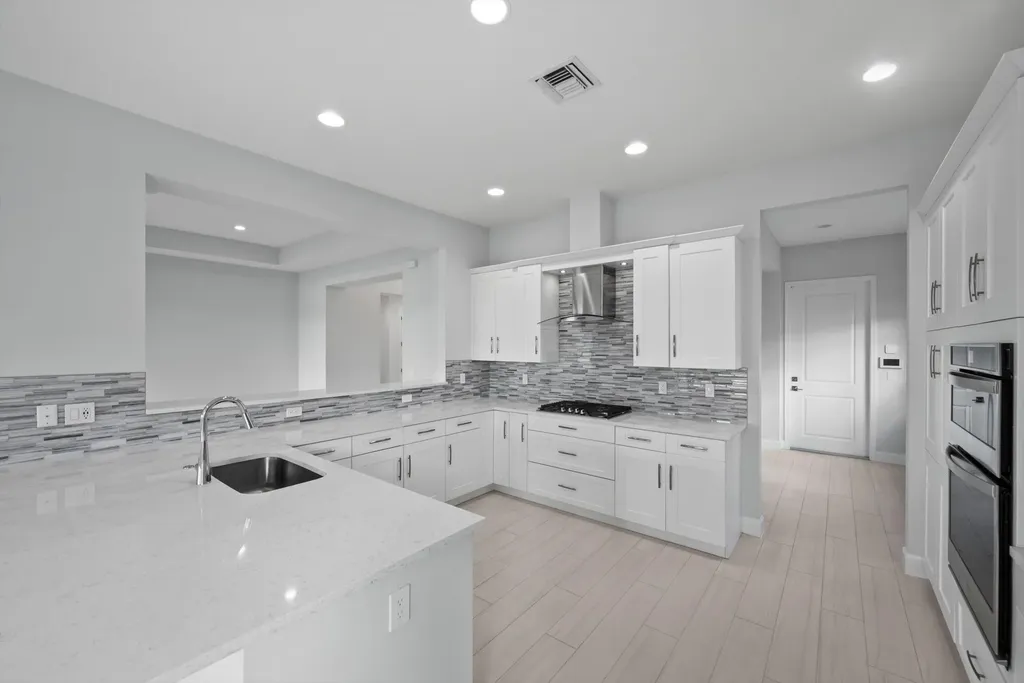 15208 Goldfinch Circle Westlake FL 33470