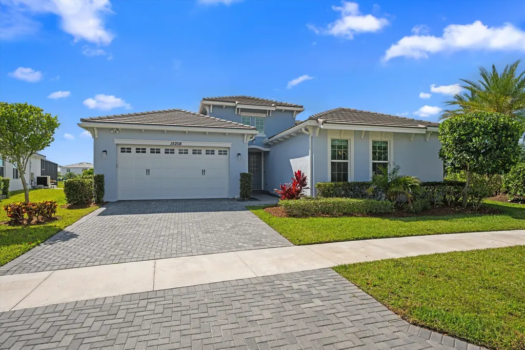 15208 Goldfinch Circle Westlake FL 33470