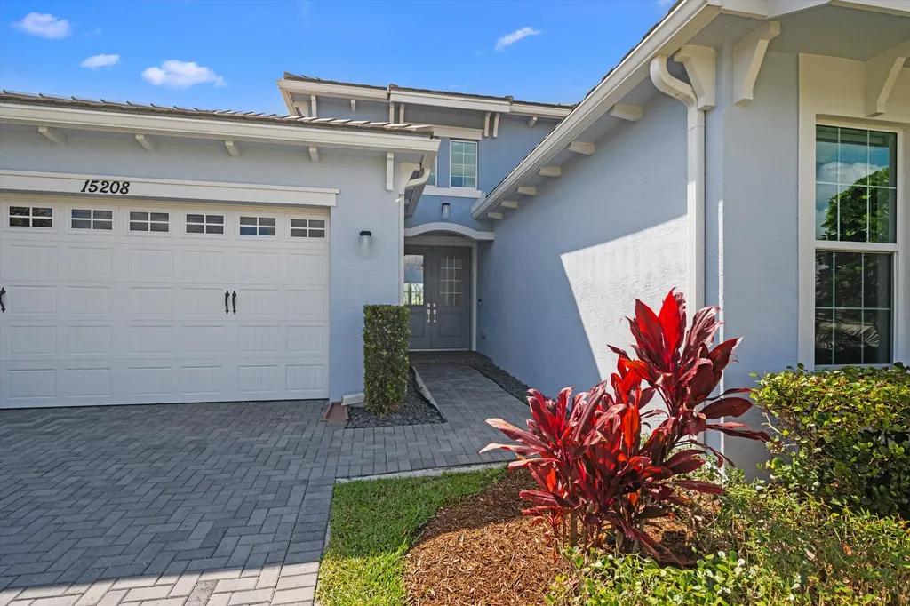 15208 Goldfinch Circle Westlake FL 33470
