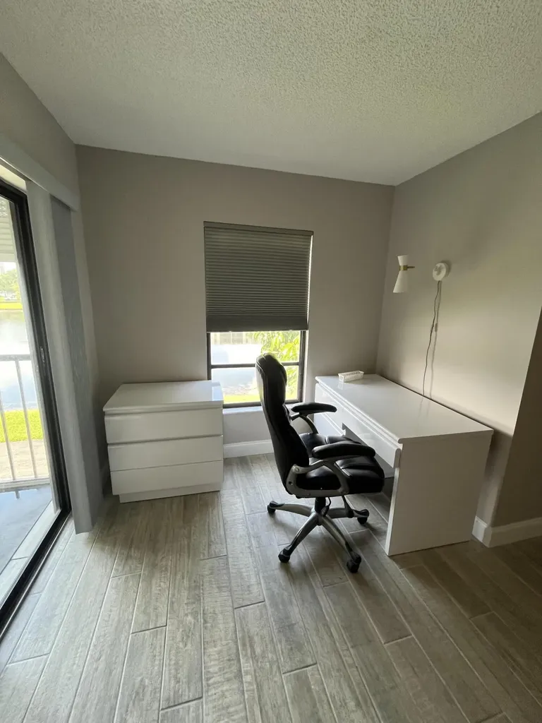 7340 Amberly Lane Delray Beach FL 33446