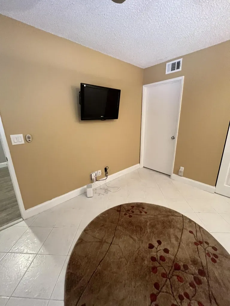 7340 Amberly Lane Delray Beach FL 33446