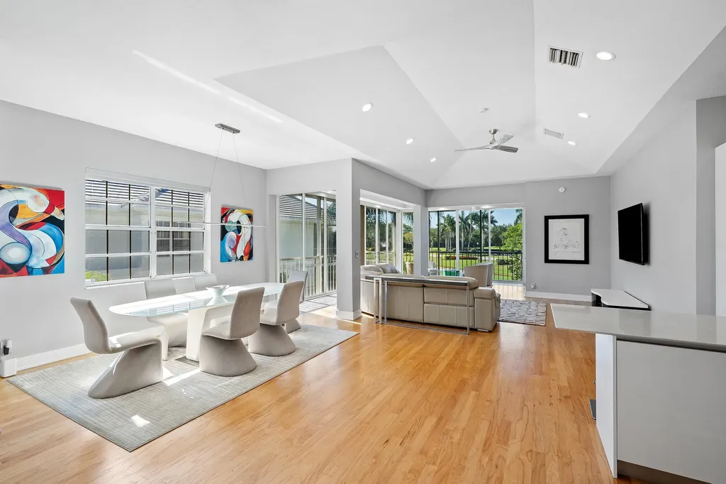 5196 Lake Catalina Drive Boca Raton FL 33496