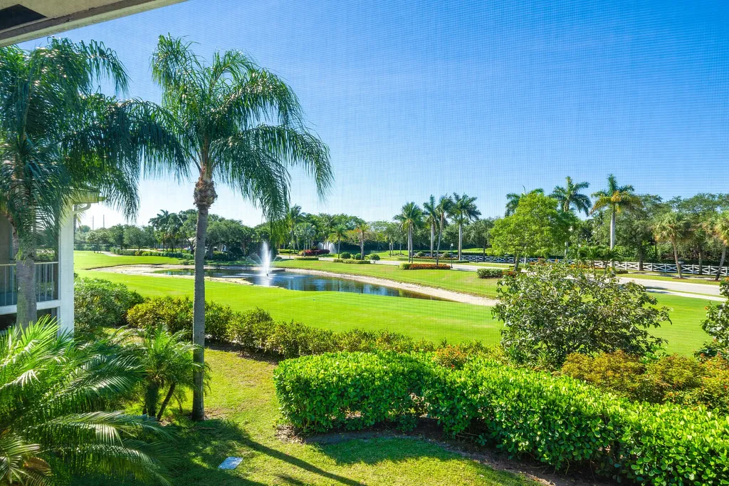 5196 Lake Catalina Drive Boca Raton FL 33496