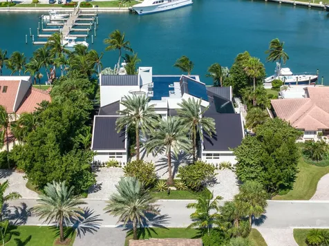 6879 SE South Marina Way Stuart FL 34996