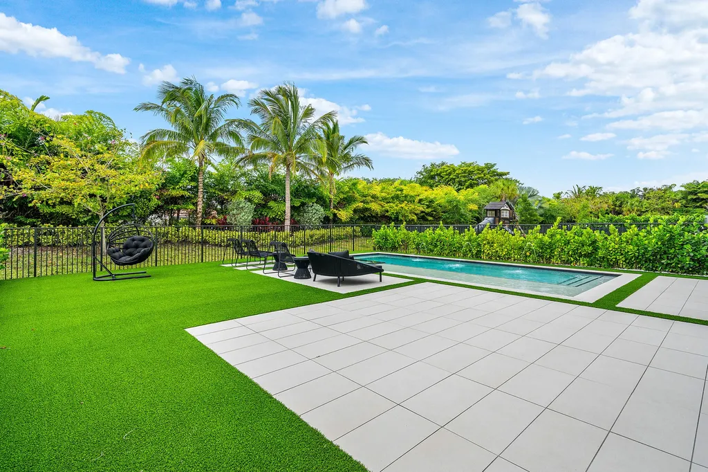 8124 Crystal Downs Avenue Boca Raton FL 33434