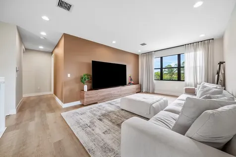 8124 Crystal Downs Avenue Boca Raton FL 33434