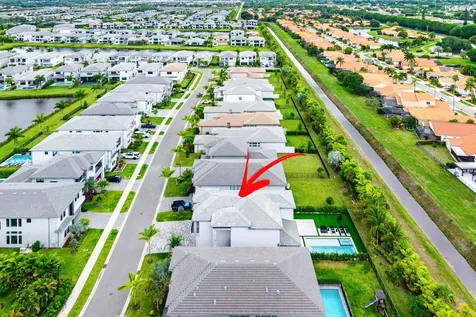 8124 Crystal Downs Avenue Boca Raton FL 33434