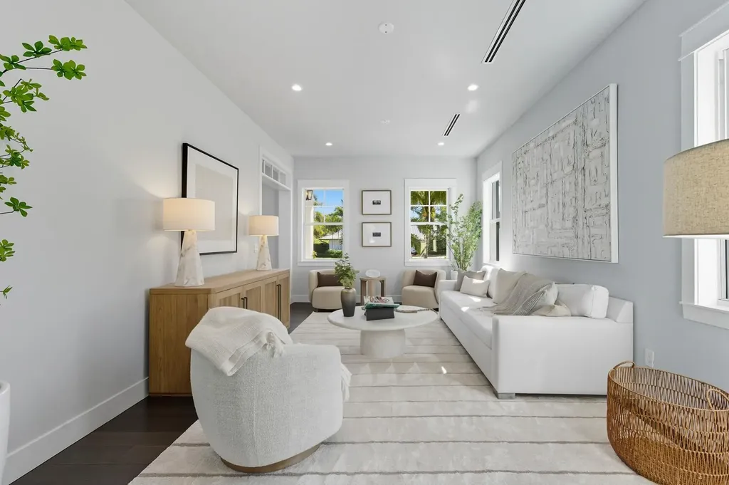 11823 Lake Shore Place North Palm Beach FL 33408