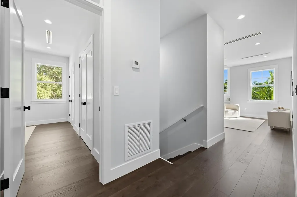 11823 Lake Shore Place North Palm Beach FL 33408