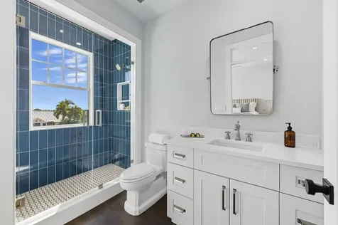11823 Lake Shore Place North Palm Beach FL 33408