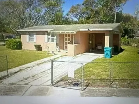2001 NW 2nd Court Boynton Beach FL 33435